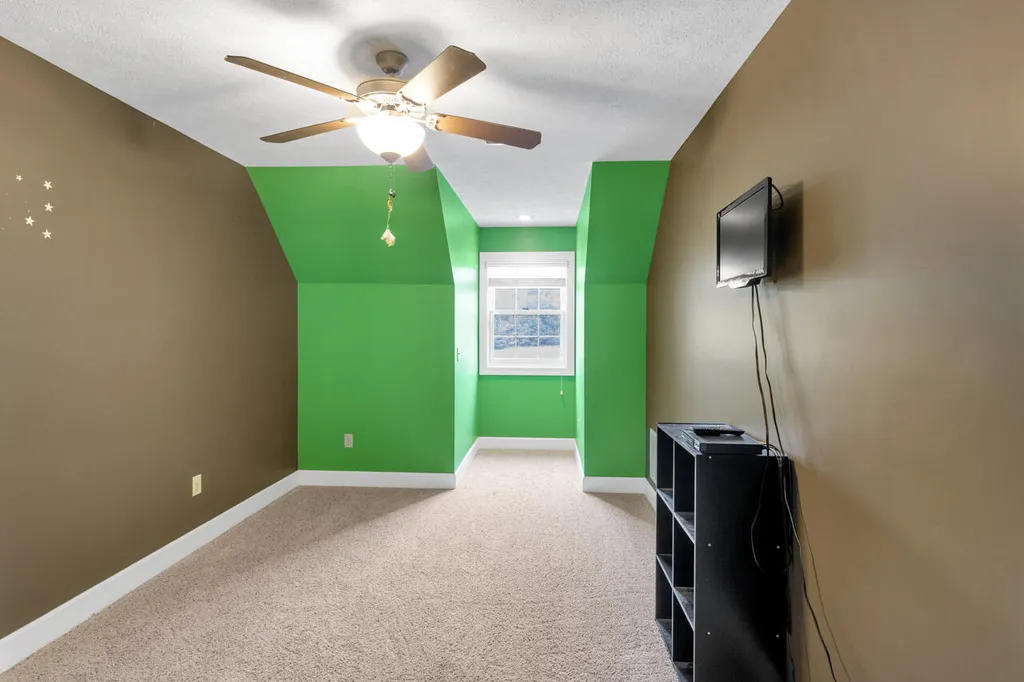 408 Holt Road Kuttawa KY 42055