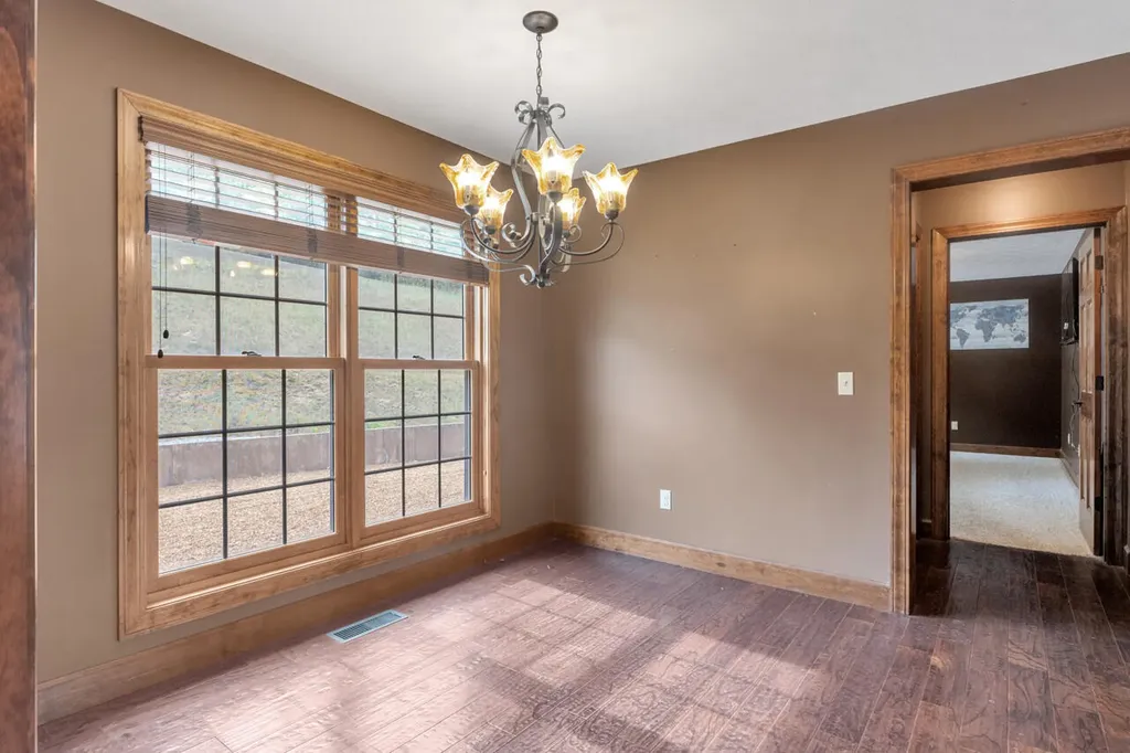 408 Holt Road Kuttawa KY 42055
