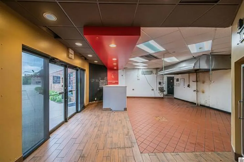 3240 Lone Oak Road Paducah KY 42003