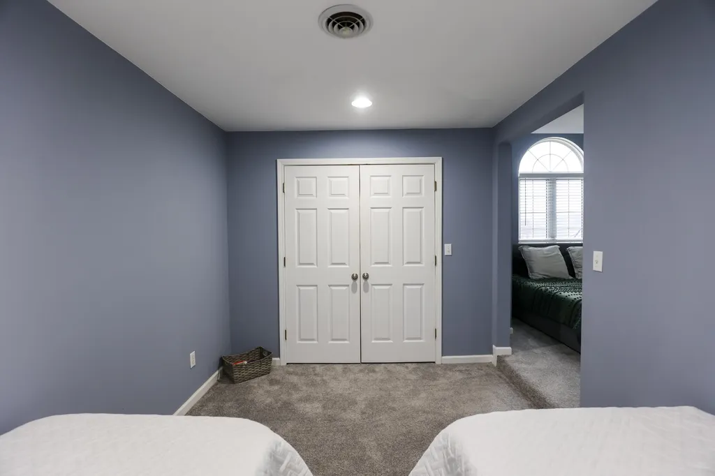 103 Summer Lane Kuttawa KY 42055