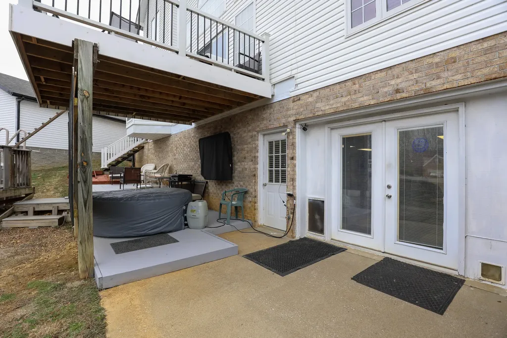 103 Summer Lane Kuttawa KY 42055