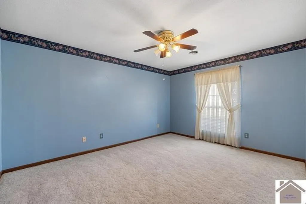 2431 Kentucky 307 Clinton KY 42031