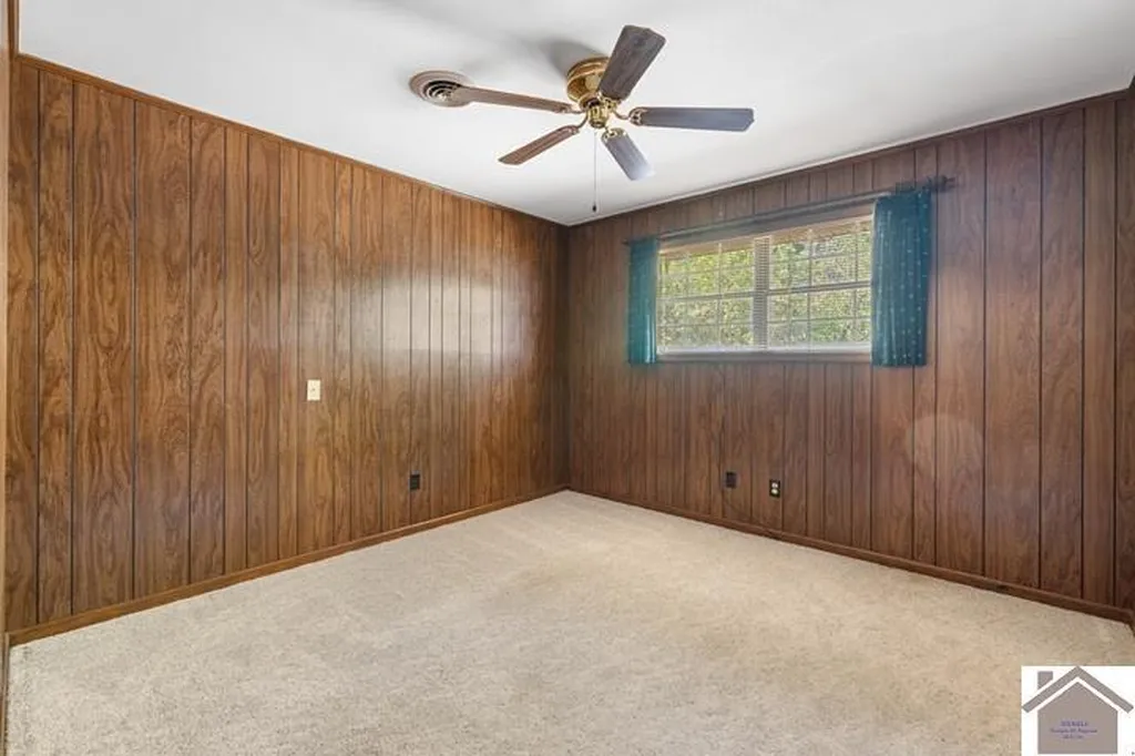 2431 Kentucky 307 Clinton KY 42031