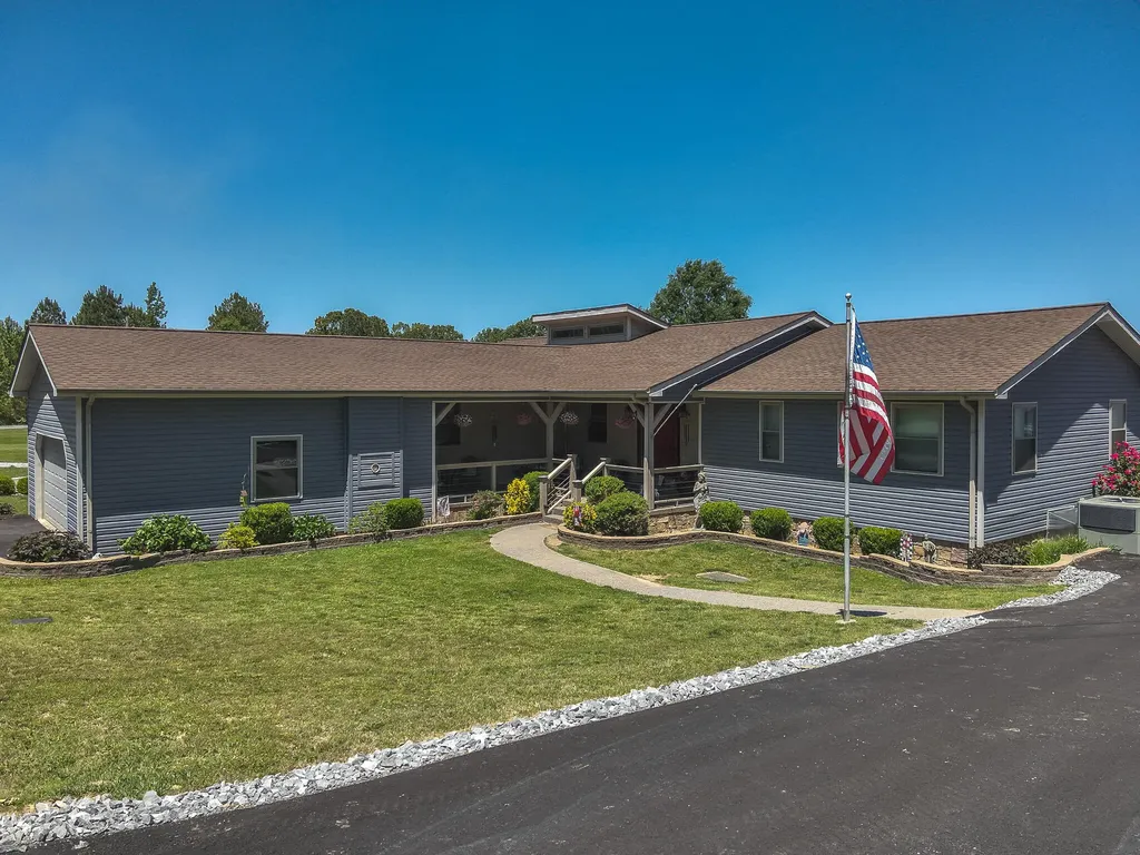 360 Halbrook Lane Benton KY 42025