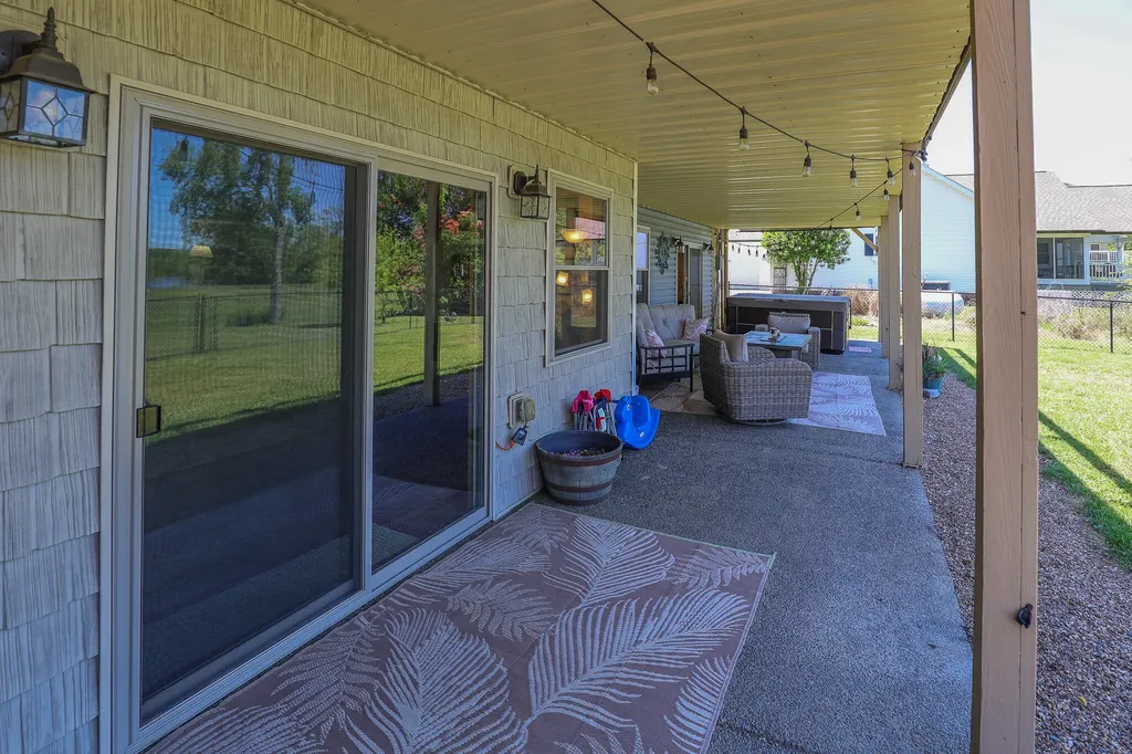 360 Halbrook Lane Benton KY 42025
