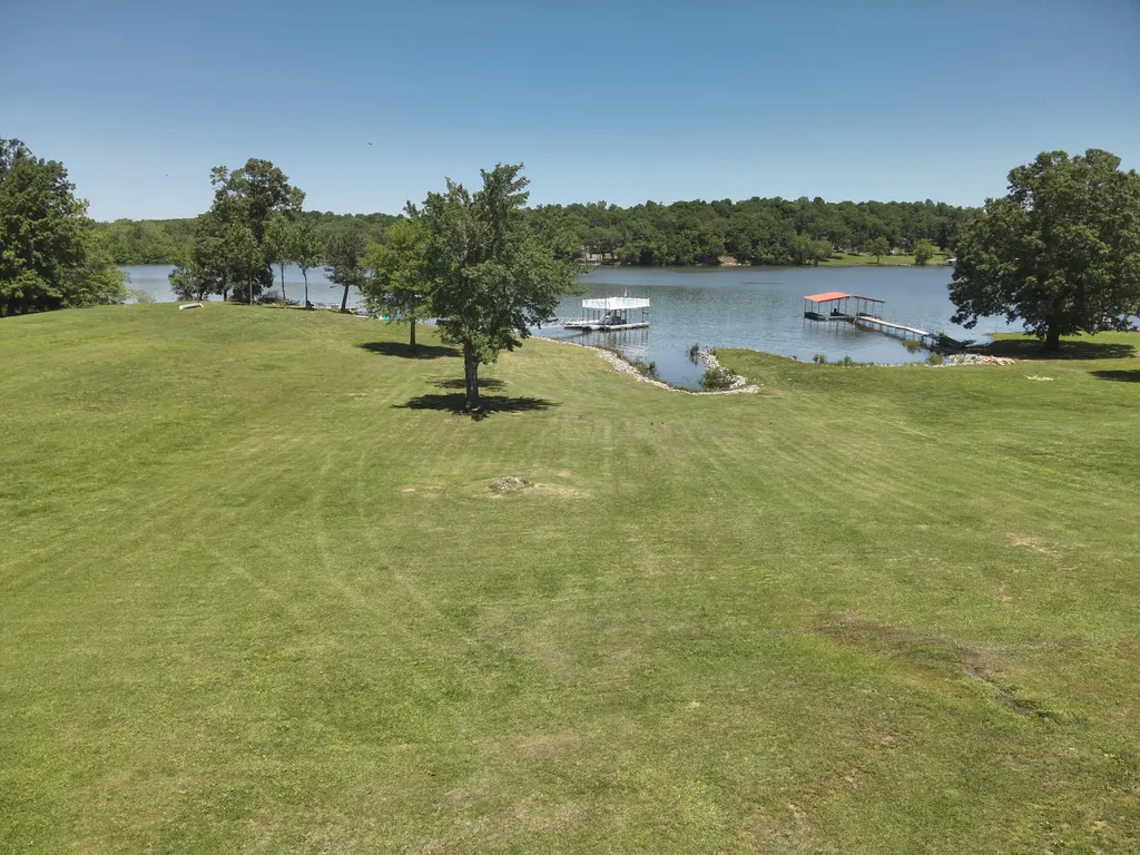360 Halbrook Lane Benton KY 42025