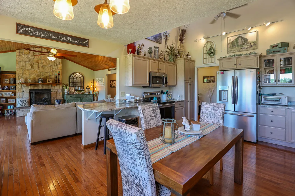 360 Halbrook Lane Benton KY 42025