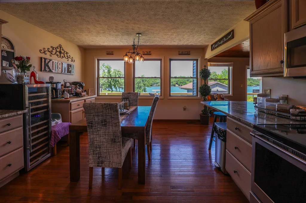 360 Halbrook Lane Benton KY 42025