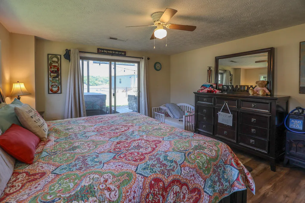 360 Halbrook Lane Benton KY 42025
