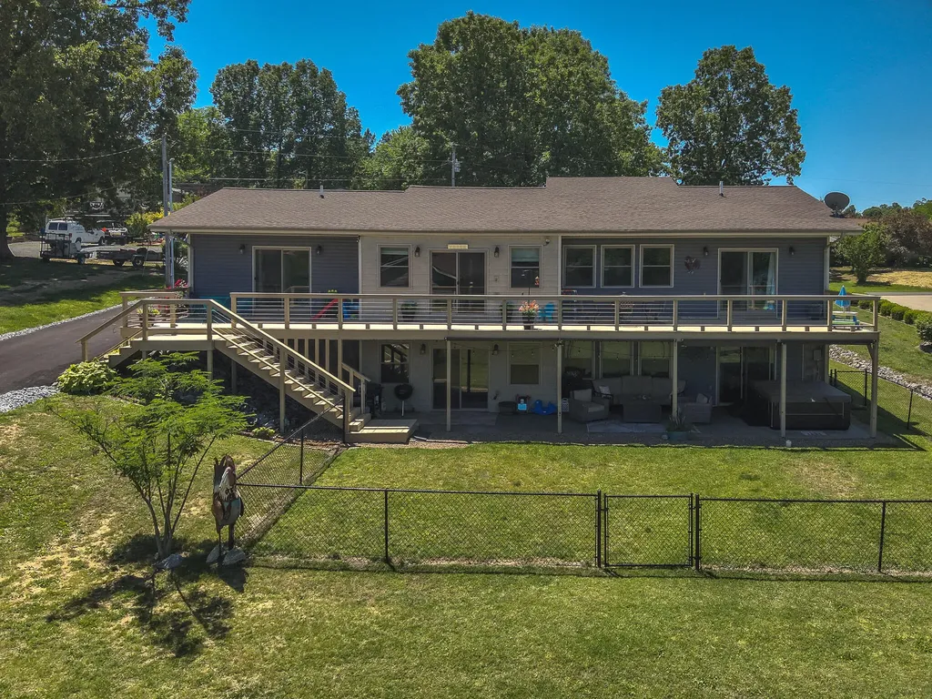 360 Halbrook Lane Benton KY 42025