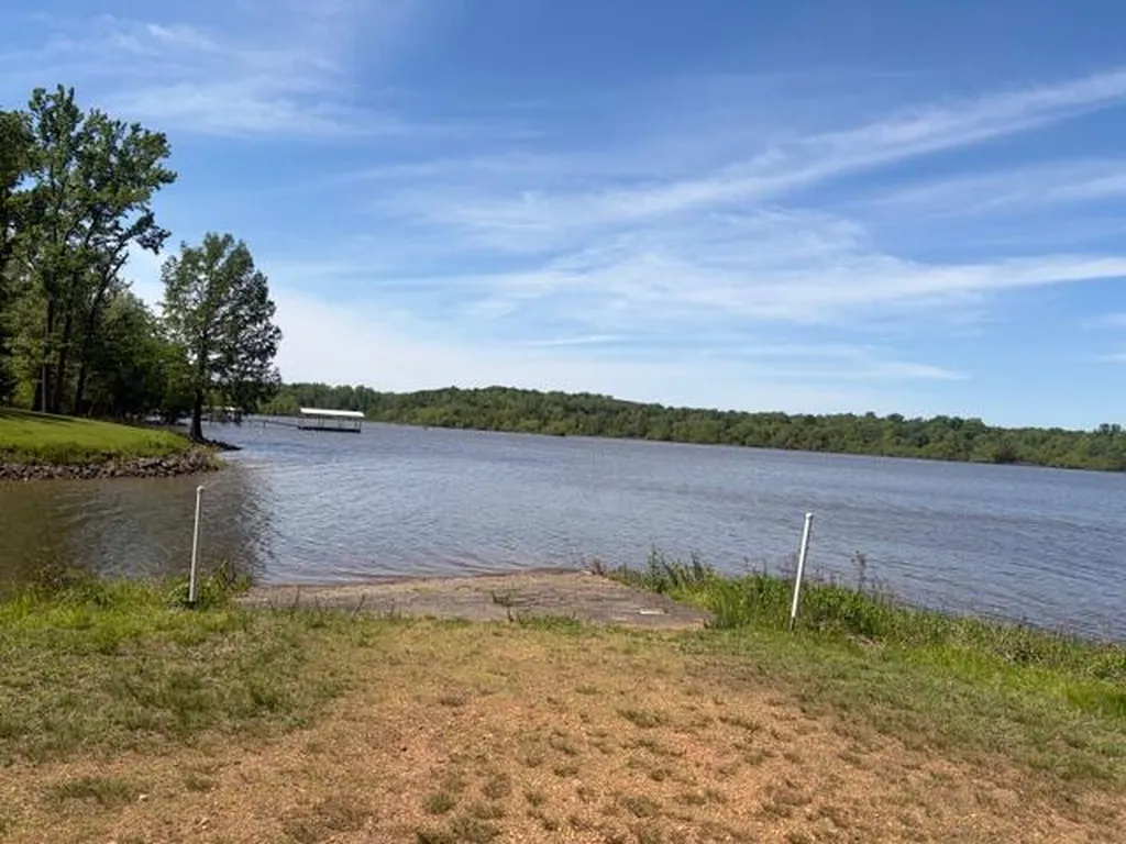 629 Serenity Shores Road Benton KY 42025