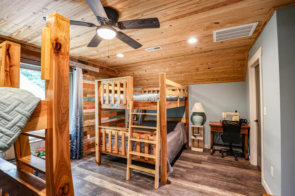 629 Serenity Shores Road Benton KY 42025