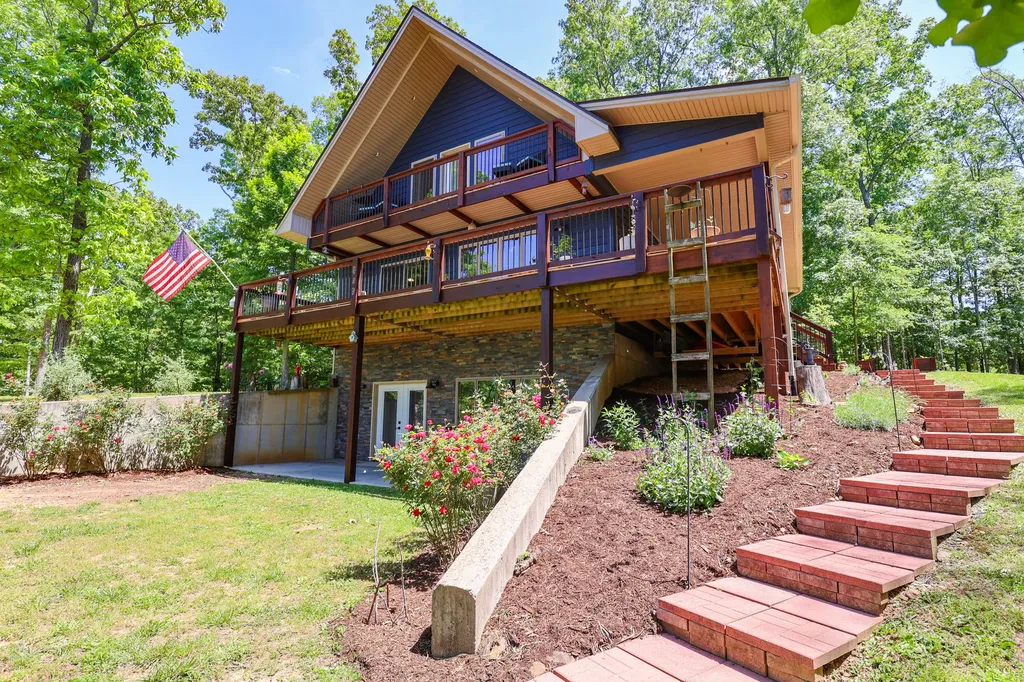 629 Serenity Shores Road Benton KY 42025