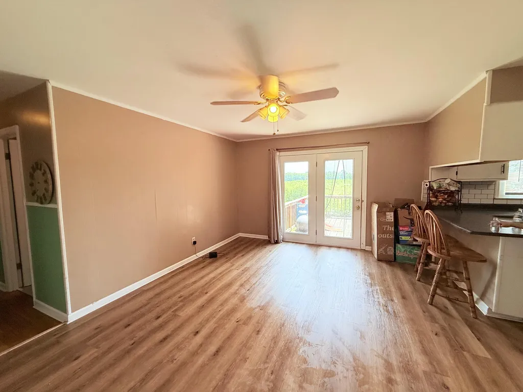 590 Kentucky 1743 Cynthiana KY 41031