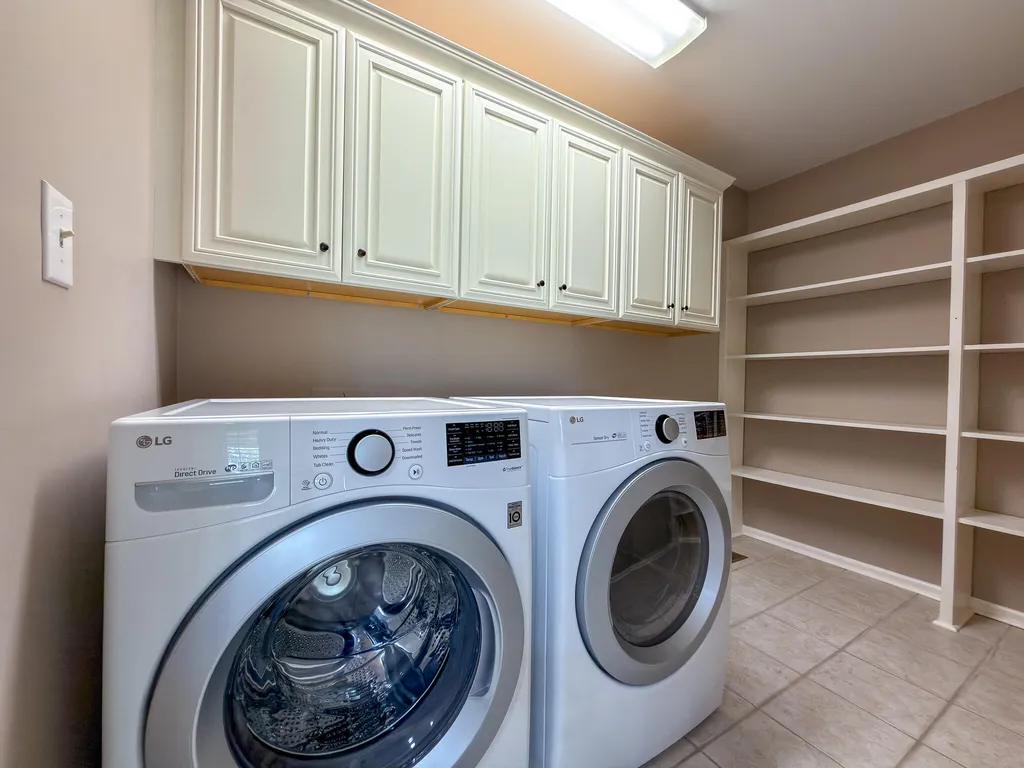 1517 Gleneagles Drive Paducah KY 42001