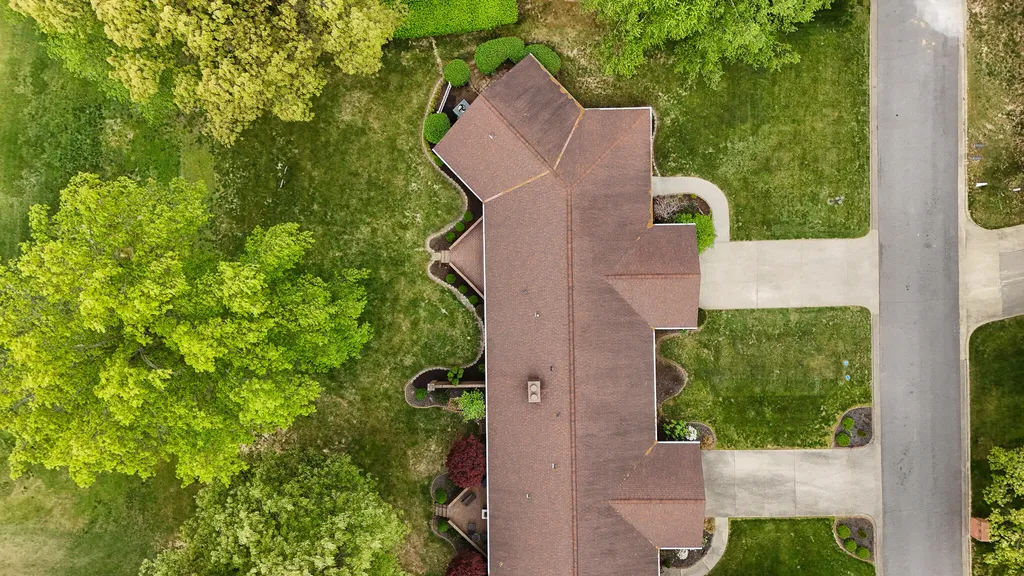 1517 Gleneagles Drive Paducah KY 42001