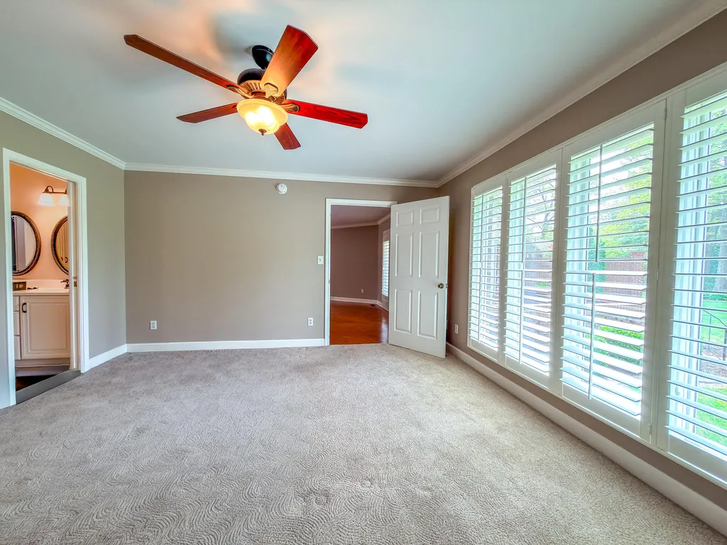 1517 Gleneagles Drive Paducah KY 42001