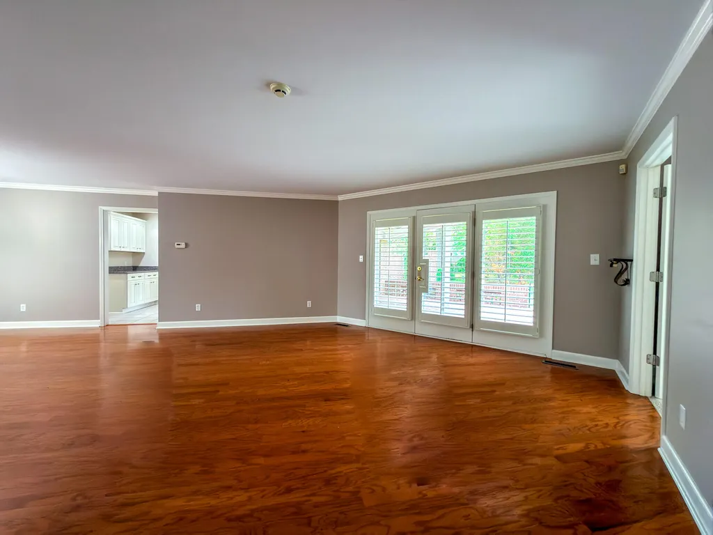 1517 Gleneagles Drive Paducah KY 42001