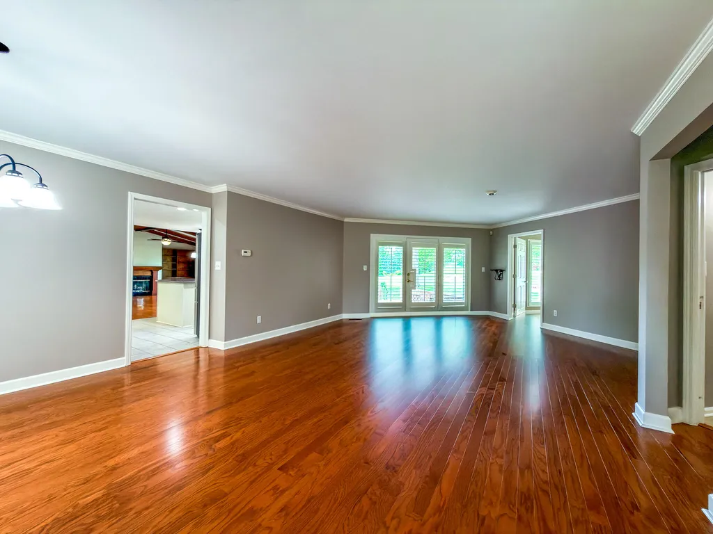 1517 Gleneagles Drive Paducah KY 42001