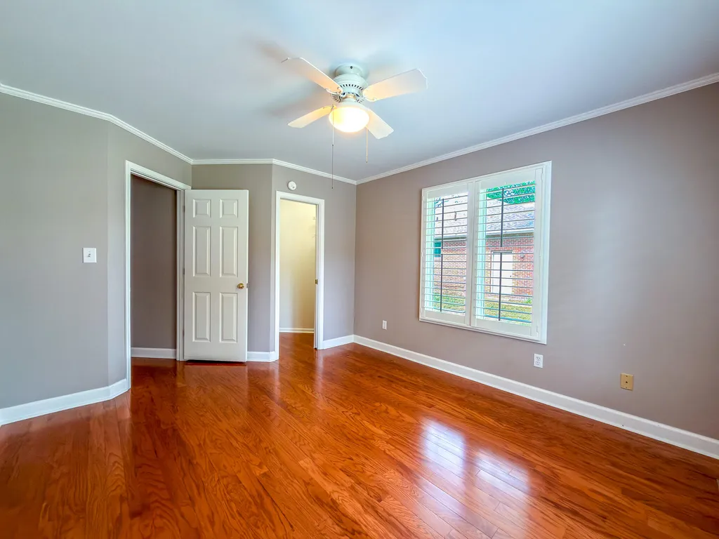 1517 Gleneagles Drive Paducah KY 42001