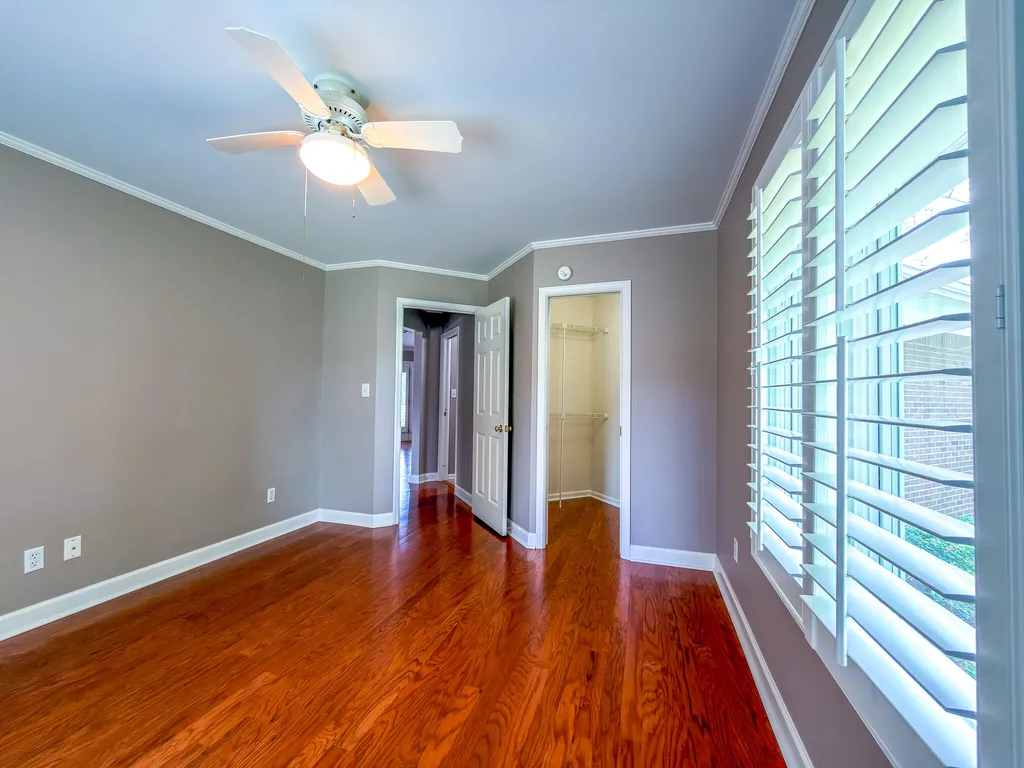 1517 Gleneagles Drive Paducah KY 42001