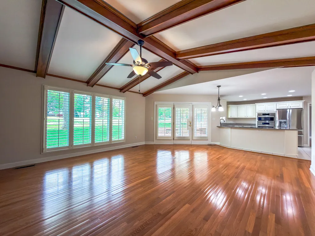 1517 Gleneagles Drive Paducah KY 42001