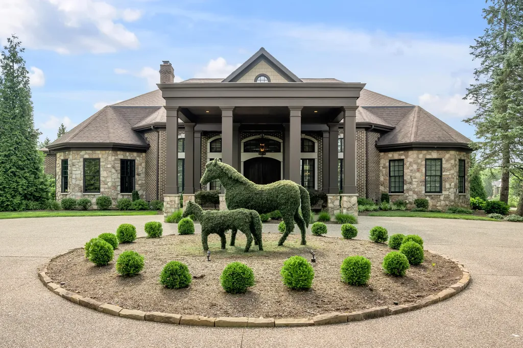 5220 Keene South Elkhorn Road Nicholasville KY 40356