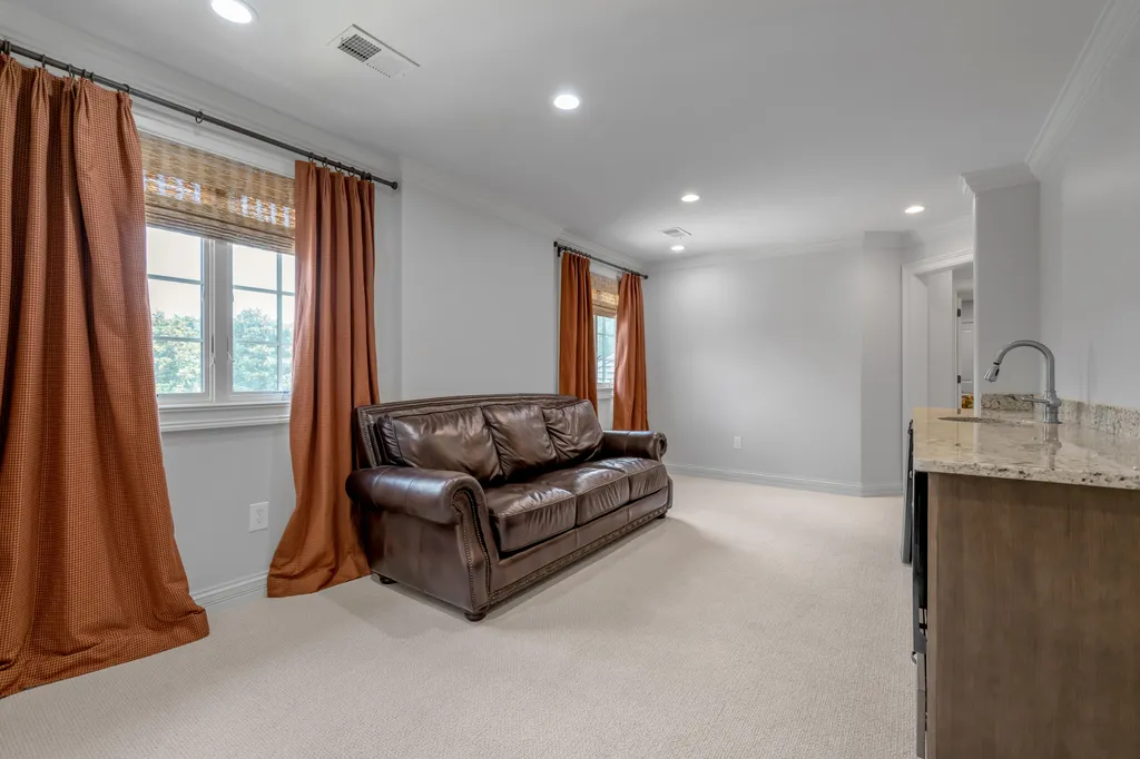 5220 Keene South Elkhorn Road Nicholasville KY 40356