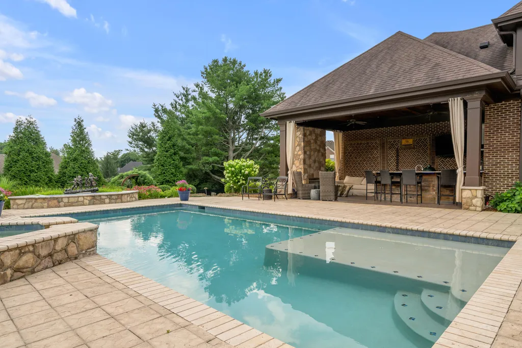 5220 Keene South Elkhorn Road Nicholasville KY 40356