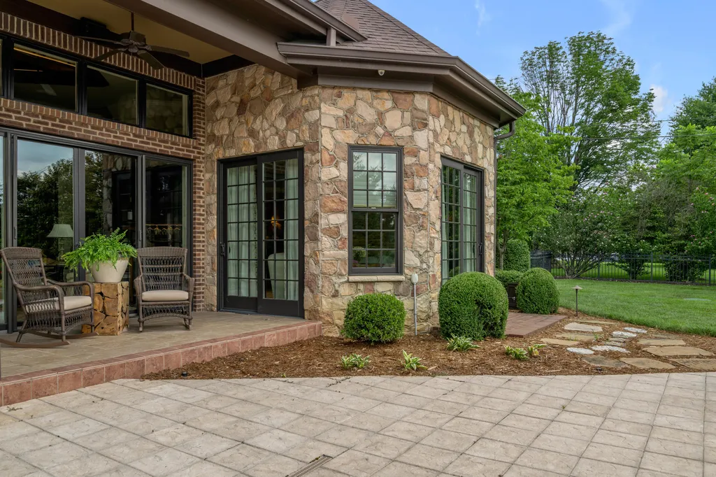 5220 Keene South Elkhorn Road Nicholasville KY 40356