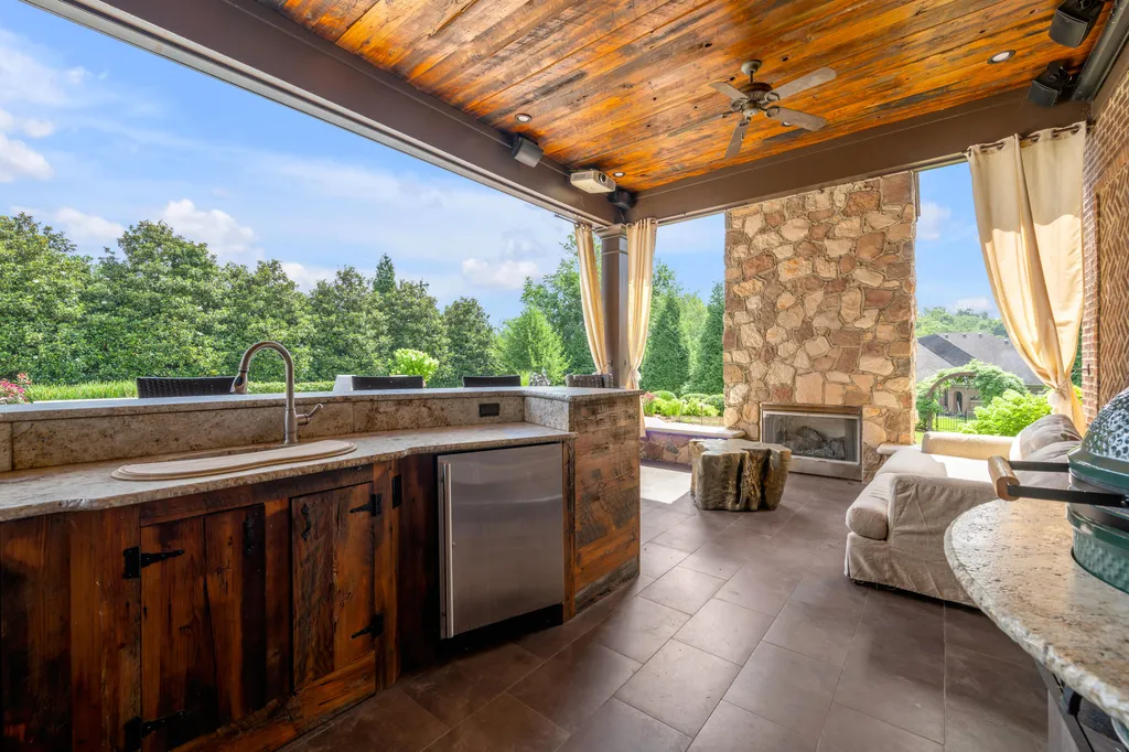 5220 Keene South Elkhorn Road Nicholasville KY 40356