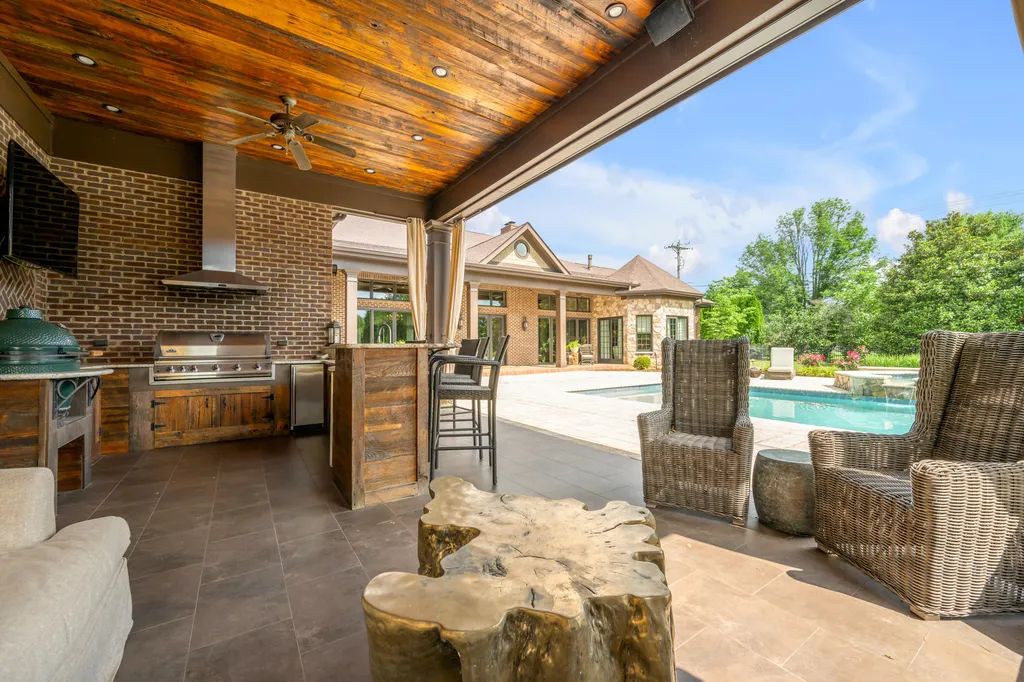5220 Keene South Elkhorn Road Nicholasville KY 40356