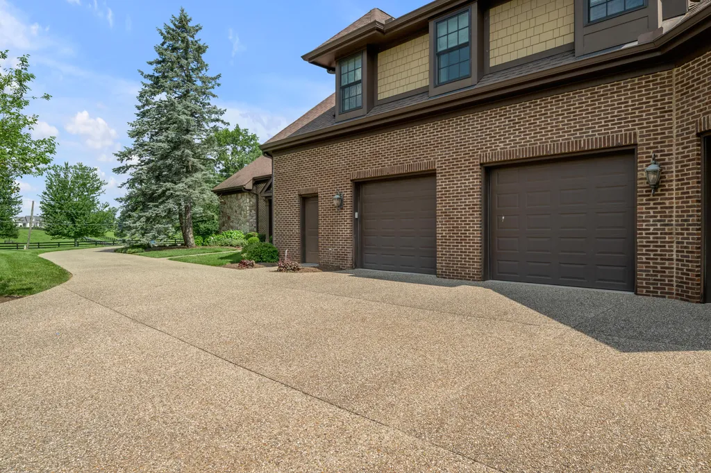 5220 Keene South Elkhorn Road Nicholasville KY 40356