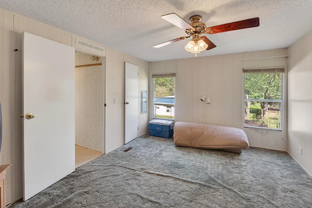 4080 Lovelaceville Road Paducah KY 42001