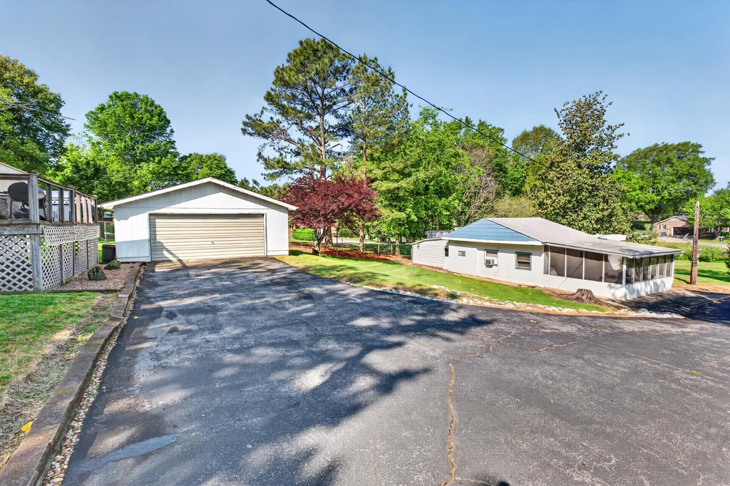 4080 Lovelaceville Road Paducah KY 42001