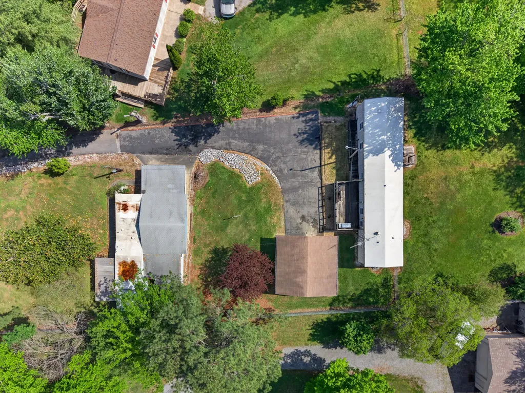 4080 Lovelaceville Road Paducah KY 42001