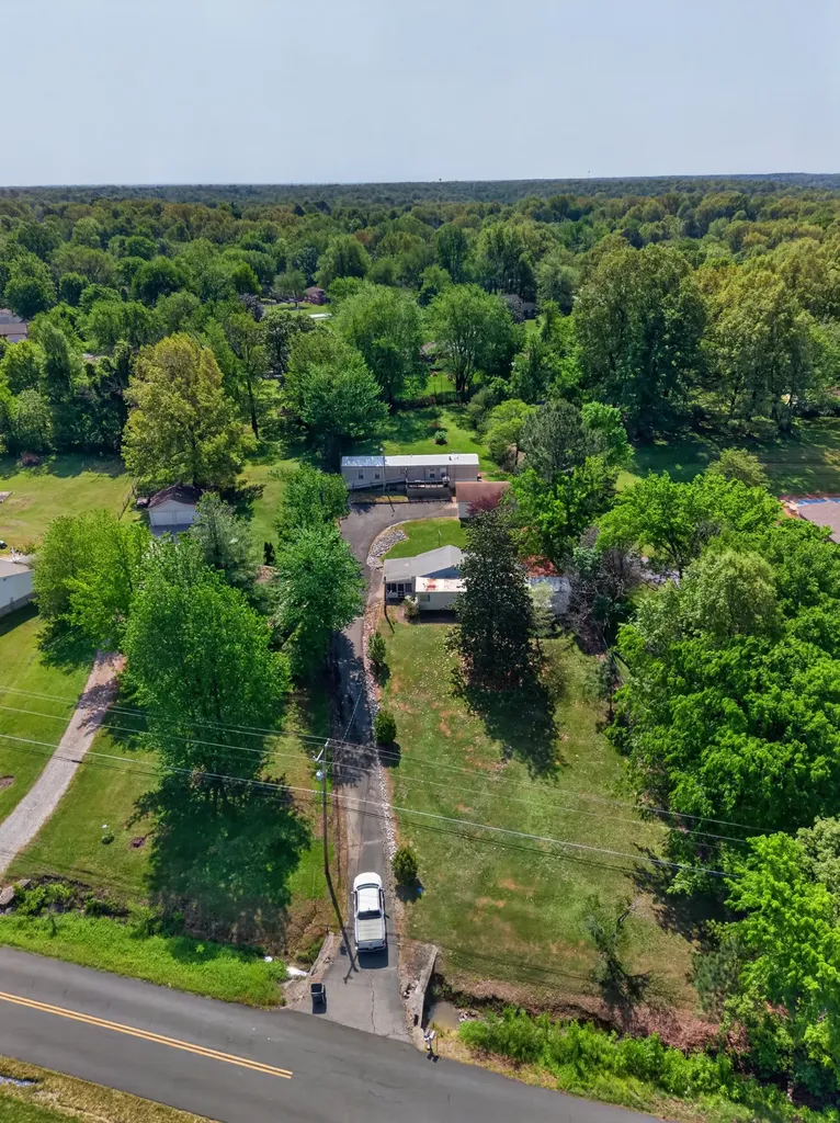 4080 Lovelaceville Road Paducah KY 42001