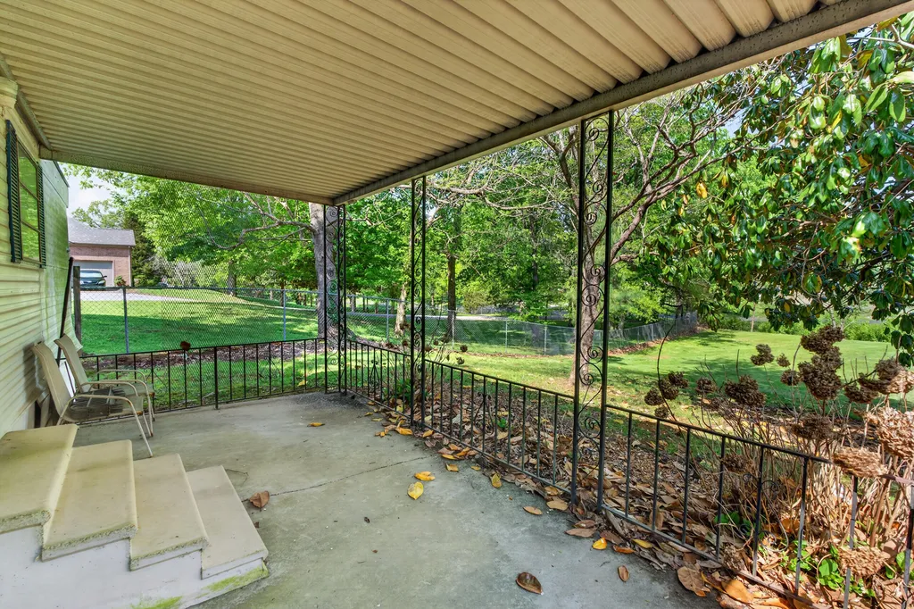 4080 Lovelaceville Road Paducah KY 42001