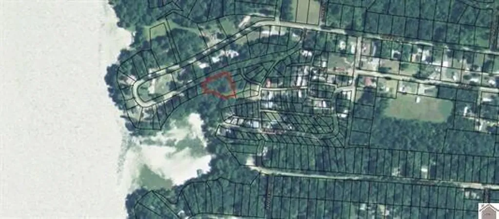 Lot 32 Ridge Drive Cadiz KY 42211