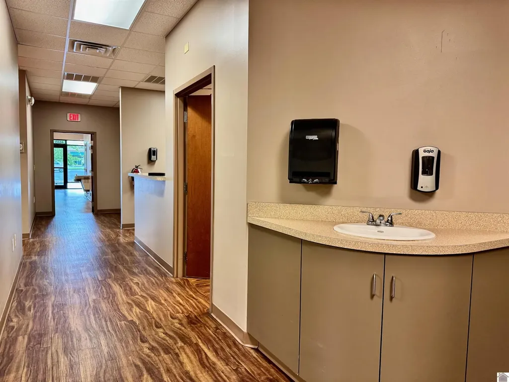 4645 Village Square Drive Paducah KY 42001