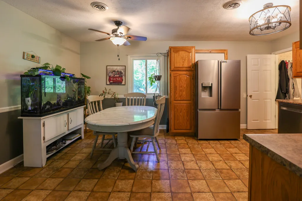 6765 Ivo Wurth Road Paducah KY 42001