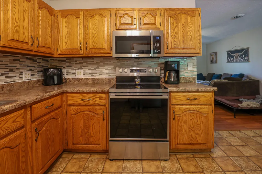 6765 Ivo Wurth Road Paducah KY 42001
