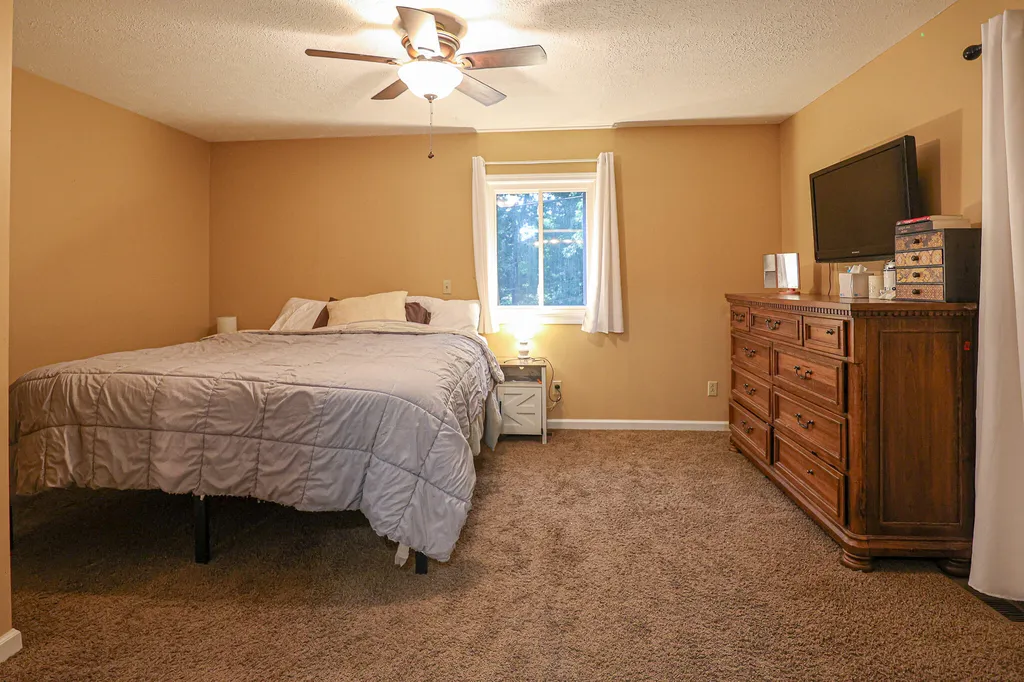 6765 Ivo Wurth Road Paducah KY 42001