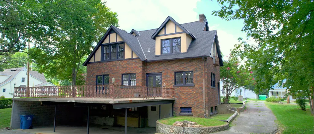 1007 Poplar Street Murray KY 42071