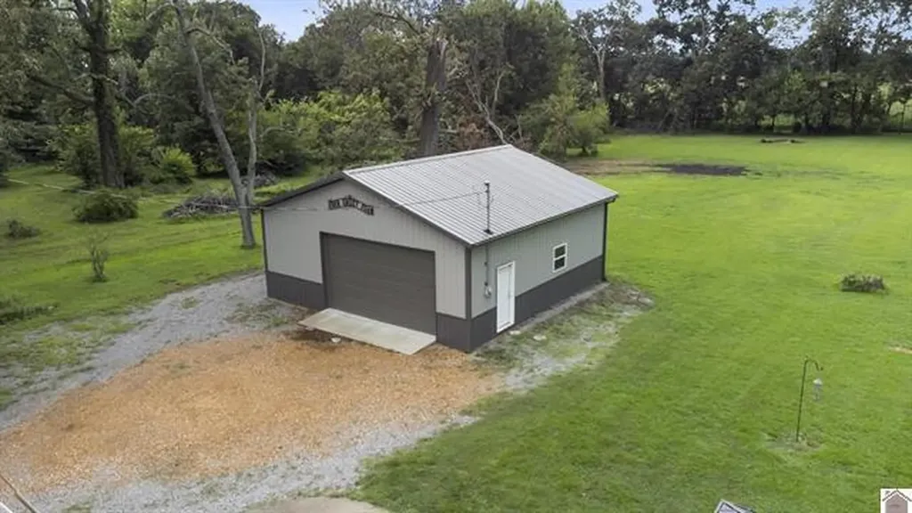 3403 Kentucky 121 Murray KY 42071