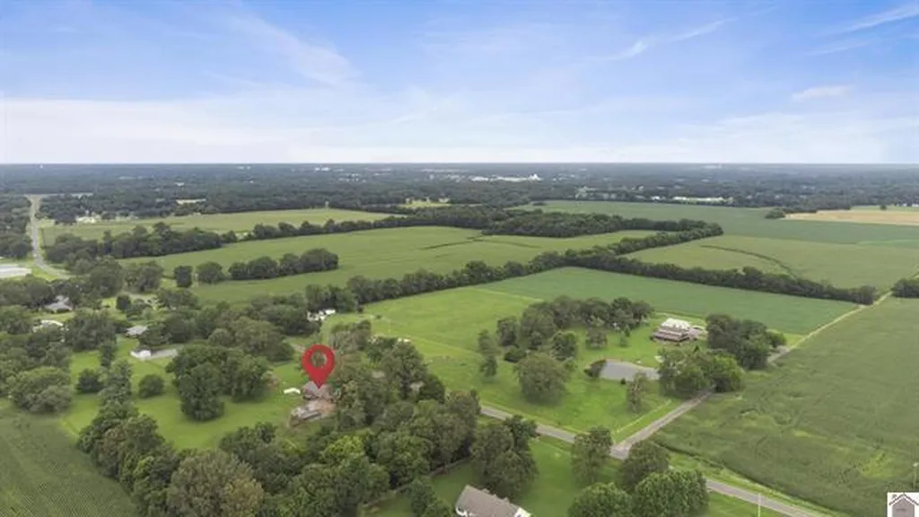 3403 Kentucky 121 Murray KY 42071