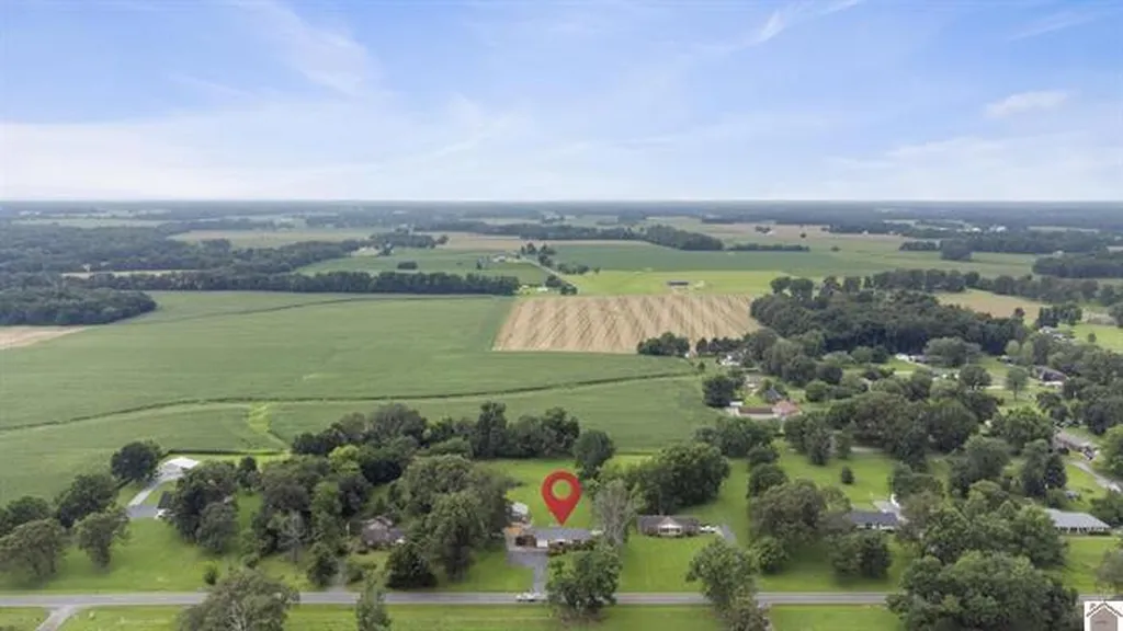 3403 Kentucky 121 Murray KY 42071
