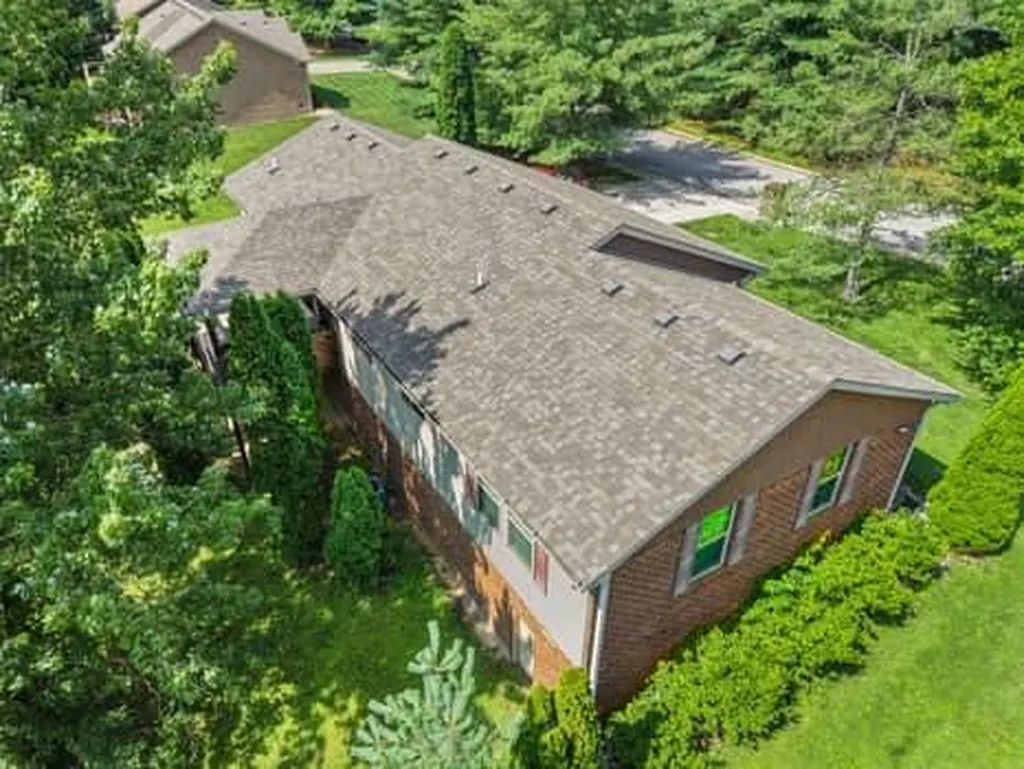 201 Pinecrest Court Berea KY 40403