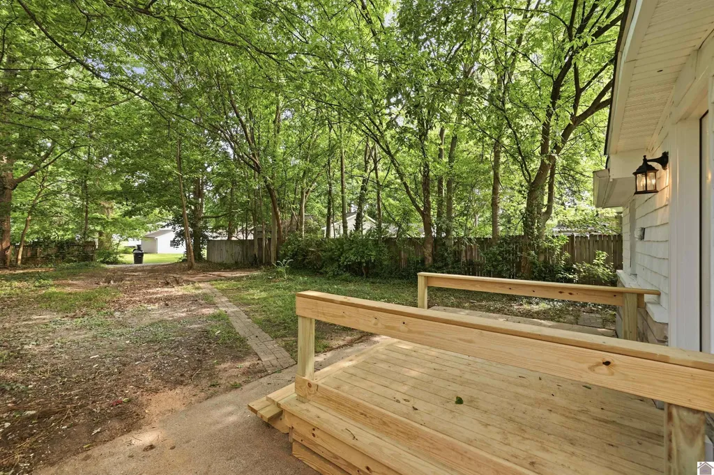 2110 Harrison Street Paducah KY 42001