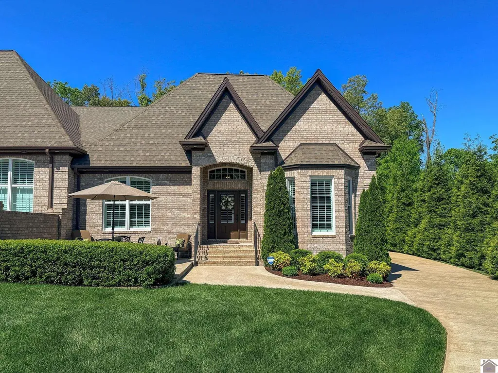 148 Pheasant Run Paducah KY 42001